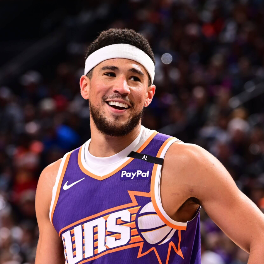 Devin Booker Leads Phoenix Suns to Fifth Consecutive Victory, Elevating