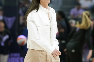 Caitlin Clark Arrives for Tonight’s Highly Anticipated Matchup Against the Dream: A Deep Dive into the Star Player’s Impact and Expectations
