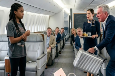 Racist Passenger Throws Black Teen’s Bag — Didn’t Know Her Mom Is A Billionaire CEO